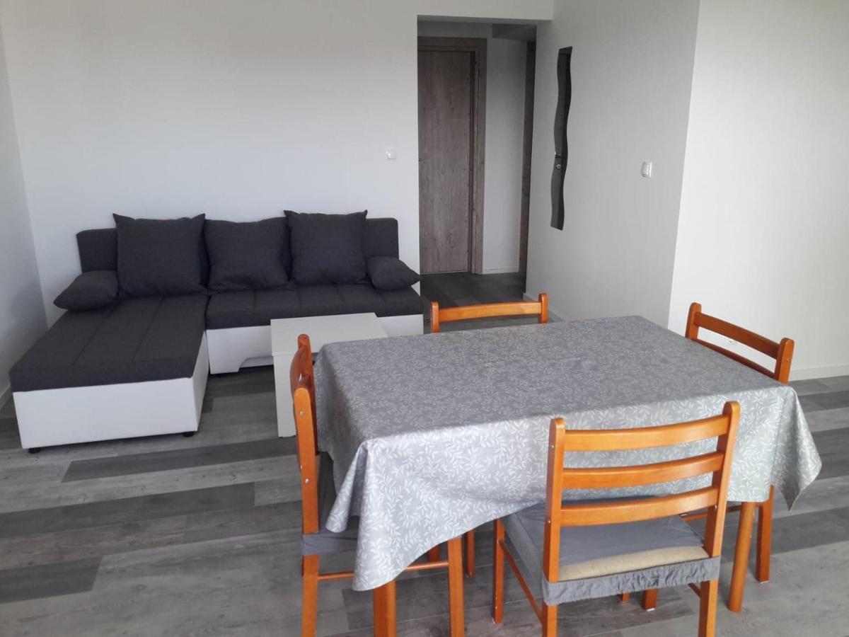 Apartman Sandra Vodice Esterno foto