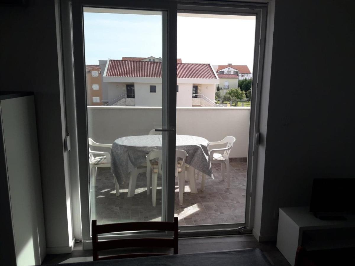 Apartman Sandra Vodice Esterno foto
