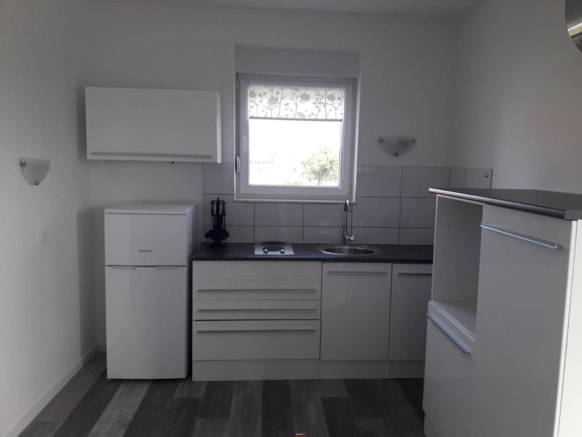 Apartman Sandra Vodice Esterno foto